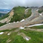 Fireweed rock glacier flows within the massif near McCarthy in 2023. (Photo by Ned Rozell)